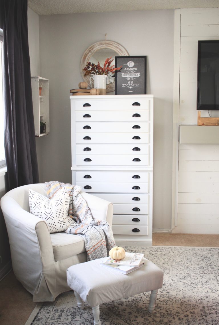 How to Paint Furniture Using Chalk Paint No Prep Needed Hand Gathered Home